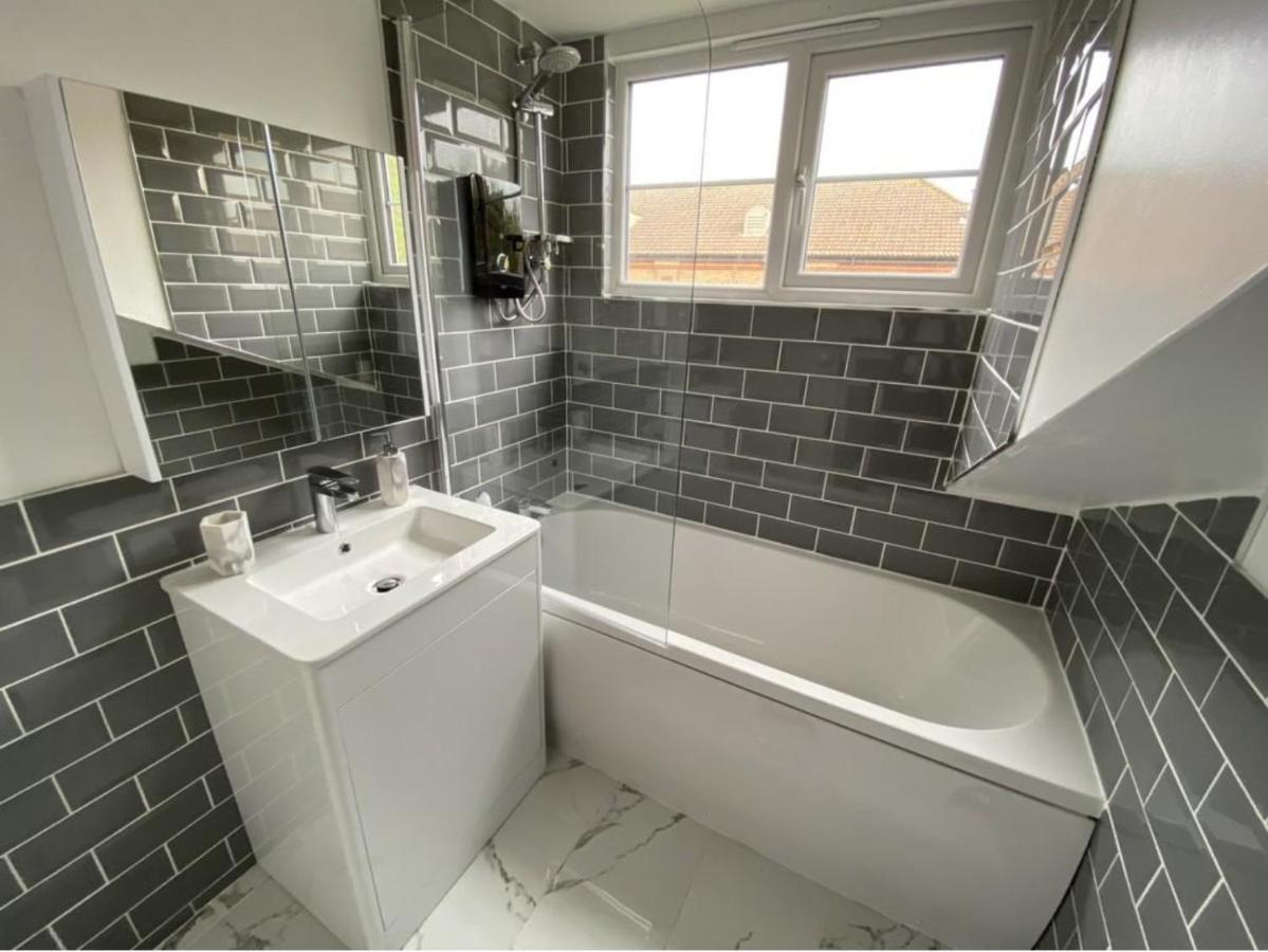 Charming Town Centre Character Cottage With Parking Stowmarket Esterno foto